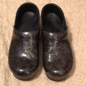 Dansko clog shoes professional, nurse size 36